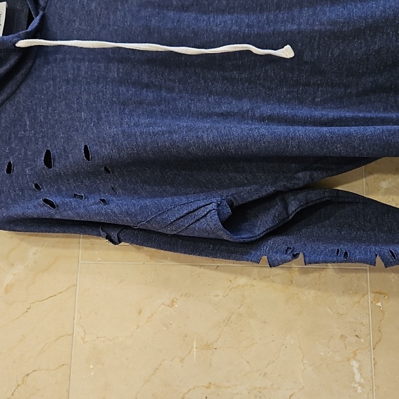 WOMEN'S BLACK BEAD NAVY BLUE SWEATSHIRT SWEATER HOODIE PULLOVER SZ MEDIUM $35 - Picture 2 of 6